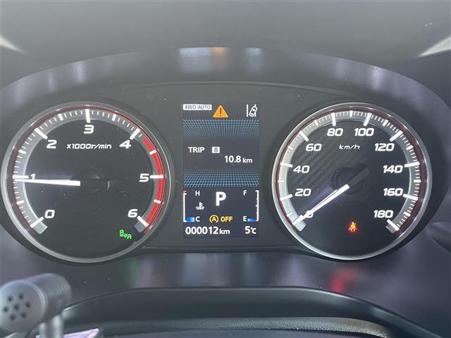 デリカＤ：５ シャモニー　４ＷＤ　登録済未使用車　プリクラッシュセーフティ　両側パワースライドドア　レーダークルーズコントロール　パワーバックドア　全方位カメラ　ハーフレザーシート　運転席パワーシート　ハーフレザーシート（16枚目）