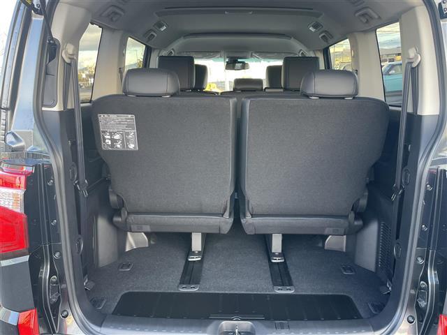 デリカＤ：５ シャモニー　４ＷＤ　登録済未使用車　プリクラッシュセーフティ　両側パワースライドドア　レーダークルーズコントロール　パワーバックドア　全方位カメラ　ハーフレザーシート　運転席パワーシート　ハーフレザーシート（31枚目）