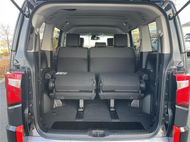 デリカＤ：５ シャモニー　４ＷＤ　登録済未使用車　プリクラッシュセーフティ　両側パワースライドドア　レーダークルーズコントロール　パワーバックドア　全方位カメラ　ハーフレザーシート　運転席パワーシート　ハーフレザーシート（32枚目）