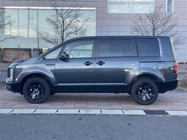 デリカＤ：５ シャモニー　４ＷＤ　登録済未使用車　プリクラッシュセーフティ　両側パワースライドドア　レーダークルーズコントロール　パワーバックドア　全方位カメラ　ハーフレザーシート　運転席パワーシート　ハーフレザーシート（40枚目）