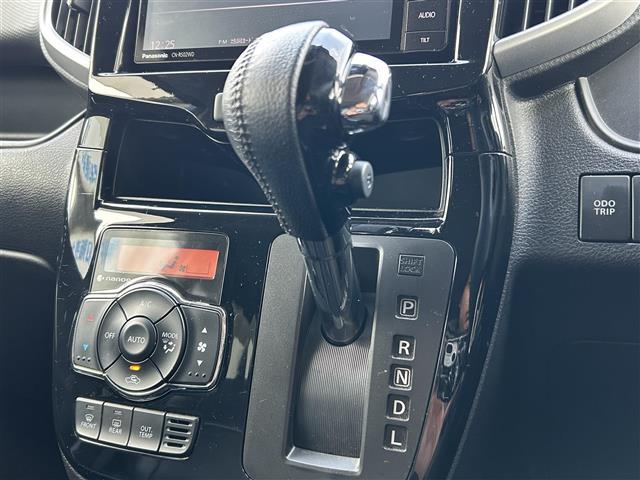 ソリオバンディット ハイブリッドMV 社外ナビゲーション/バックカメラ/ETC/片側電動スライドドア/運転席シートヒーター/デュアルカメラブレーキサポート/車線逸脱抑制機能/車線逸脱警報機能/クルーズコントロール/純正フロアマット(8枚目)