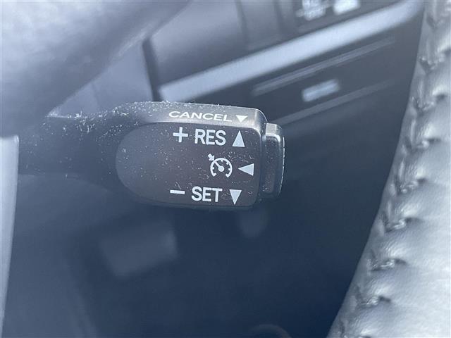 ノア ハイブリッドG 純正ナビゲーション/バックカメラ/フリップダウンモニター/前後ドライブレコーダー/ビルトインETC2.0/デジタルインナーミラー/TRDエアロ/両側電動スライドドア/社外足回り(純正品車載)(16枚目)