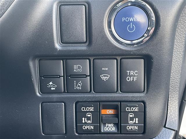 ノア ハイブリッドG 純正ナビゲーション/バックカメラ/フリップダウンモニター/前後ドライブレコーダー/ビルトインETC2.0/デジタルインナーミラー/TRDエアロ/両側電動スライドドア/社外足回り(純正品車載)(17枚目)