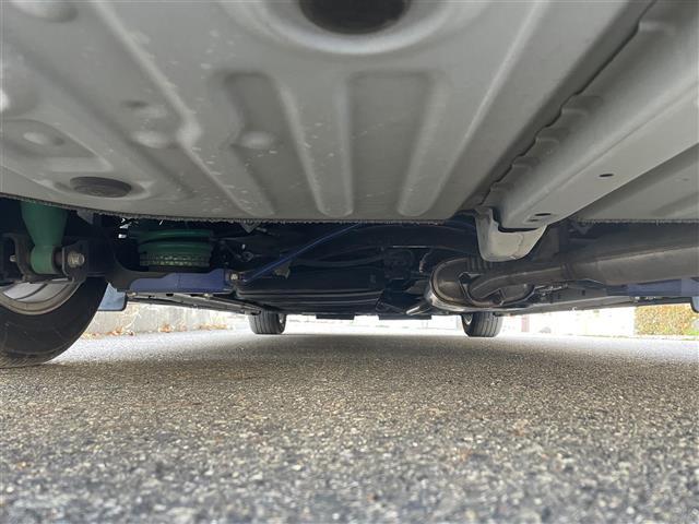 ノア ハイブリッドG 純正ナビゲーション/バックカメラ/フリップダウンモニター/前後ドライブレコーダー/ビルトインETC2.0/デジタルインナーミラー/TRDエアロ/両側電動スライドドア/社外足回り(純正品車載)(40枚目)