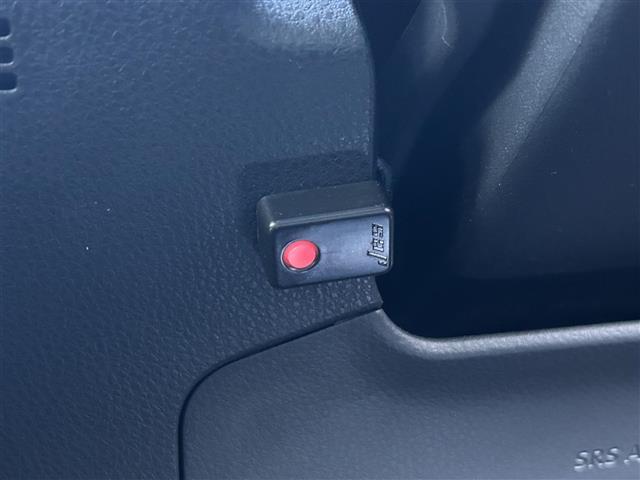 カムリ ＷＳ　純正ディスプレイオーディオ　Ｔコネクトナビ　ＪＢＬサウンドシステム　プリクラッシュセーフティ　全方位カメラ　レーダークルーズコントロール　ハーフレザーシート　スマートキー　ＬＥＤヘッドライト（6枚目）