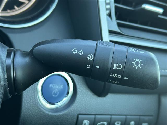 カムリ ＷＳ　純正ディスプレイオーディオ　Ｔコネクトナビ　ＪＢＬサウンドシステム　プリクラッシュセーフティ　全方位カメラ　レーダークルーズコントロール　ハーフレザーシート　スマートキー　ＬＥＤヘッドライト（19枚目）