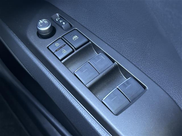 カムリ ＷＳ　純正ディスプレイオーディオ　Ｔコネクトナビ　ＪＢＬサウンドシステム　プリクラッシュセーフティ　全方位カメラ　レーダークルーズコントロール　ハーフレザーシート　スマートキー　ＬＥＤヘッドライト（23枚目）