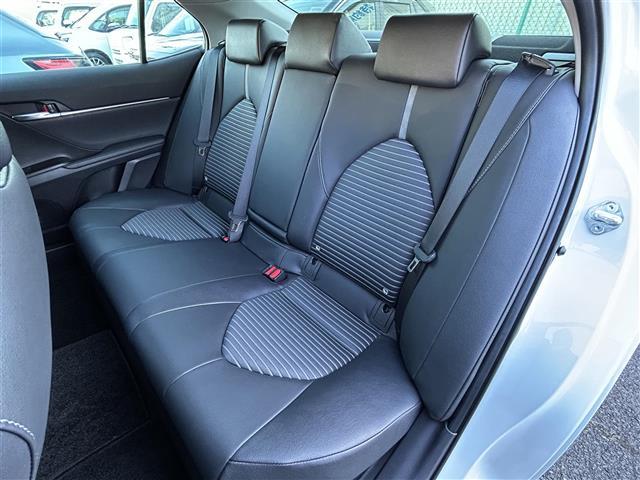 カムリ ＷＳ　純正ディスプレイオーディオ　Ｔコネクトナビ　ＪＢＬサウンドシステム　プリクラッシュセーフティ　全方位カメラ　レーダークルーズコントロール　ハーフレザーシート　スマートキー　ＬＥＤヘッドライト（30枚目）