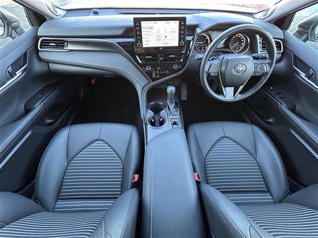 カムリ ＷＳ　純正ディスプレイオーディオ　Ｔコネクトナビ　ＪＢＬサウンドシステム　プリクラッシュセーフティ　全方位カメラ　レーダークルーズコントロール　ハーフレザーシート　スマートキー　ＬＥＤヘッドライト（42枚目）