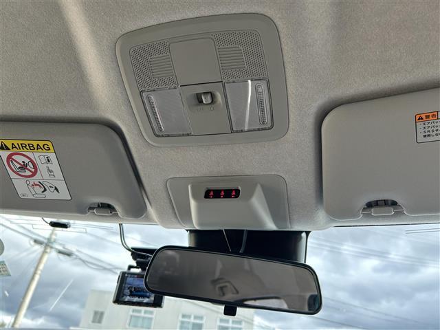 ライズ Ｚ　ディスプレイオーディオ／バックカメラ／前後ドライブレコーダー／前席シートヒーター／衝突警報／衝突回避支援ブレーキ機能／標識認識機能／先行車発進お知らせ機能／アダプティブクルーズコントロール（11枚目）