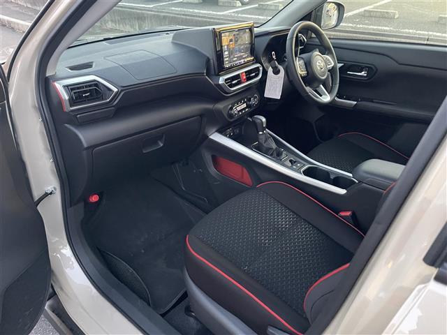 ライズ Z 社外ナビゲーション/バックカメラ/前後ドライブレコーダー/ビルトインETC/前席シートヒーター/衝突警報/衝突回避支援ブレーキ機能/標識認識機能/先行車発進お知らせ機能/クルーズコントロール(23枚目)