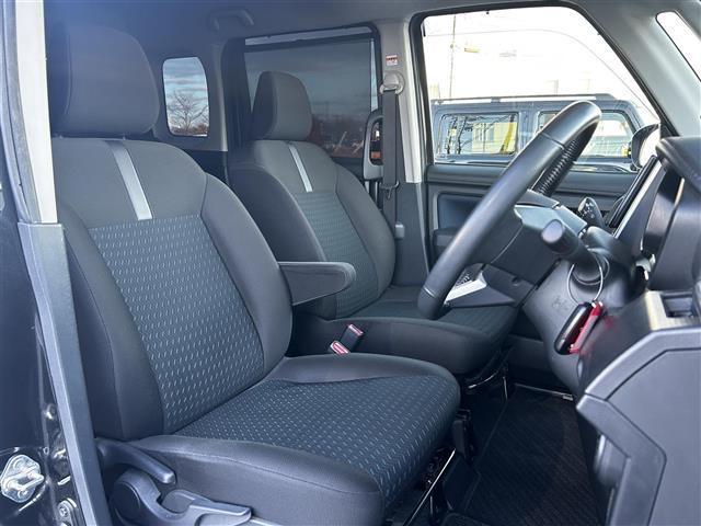 ルーミー カスタムＧ－Ｔ　ワンオーナー　純正ディスプレイオーディオ　レーダークルーズコントロール　トヨタセーフティ　プリクラッシュセーフティ　全方位カメラ　ソナーセンサー　両側パワースライドドア　ビルトインＥＴＣ２．０（22枚目）