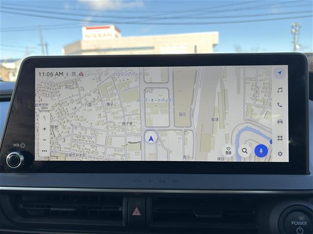 プリウス Z ワンオーナー 4WD プリクラッシュセーフティ レーダークルーズコントロール 純正マルチナビゲーション パノラミックヴューモニター デジタルインナーミラー 前後ドライブレコーダー スマートキー(2枚目)