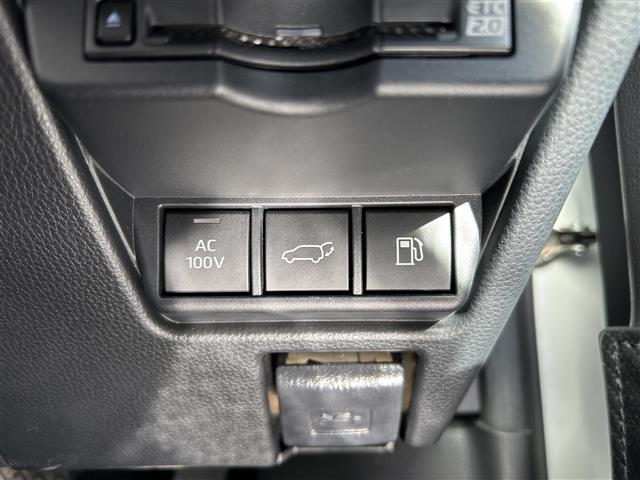 プリウス Z ワンオーナー 4WD プリクラッシュセーフティ レーダークルーズコントロール 純正マルチナビゲーション パノラミックヴューモニター デジタルインナーミラー 前後ドライブレコーダー スマートキー(6枚目)