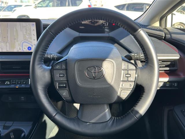 プリウス Z ワンオーナー 4WD プリクラッシュセーフティ レーダークルーズコントロール 純正マルチナビゲーション パノラミックヴューモニター デジタルインナーミラー 前後ドライブレコーダー スマートキー(14枚目)