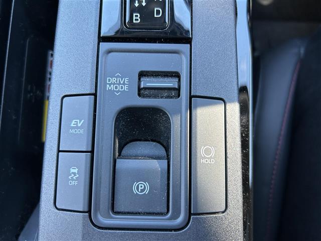 プリウス Z ワンオーナー 4WD プリクラッシュセーフティ レーダークルーズコントロール 純正マルチナビゲーション パノラミックヴューモニター デジタルインナーミラー 前後ドライブレコーダー スマートキー(20枚目)