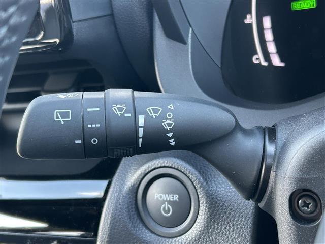 ヤリスクロス ハイブリッドZ 純正ディスプレイオーディオ/パノラミックビューモニター/ビルトインETC2.0/前席シートヒーター/ステアリングヒーター/プリクラッシュセーフティ/レーントレーシングアシスト/ロードサインアシスト(18枚目)