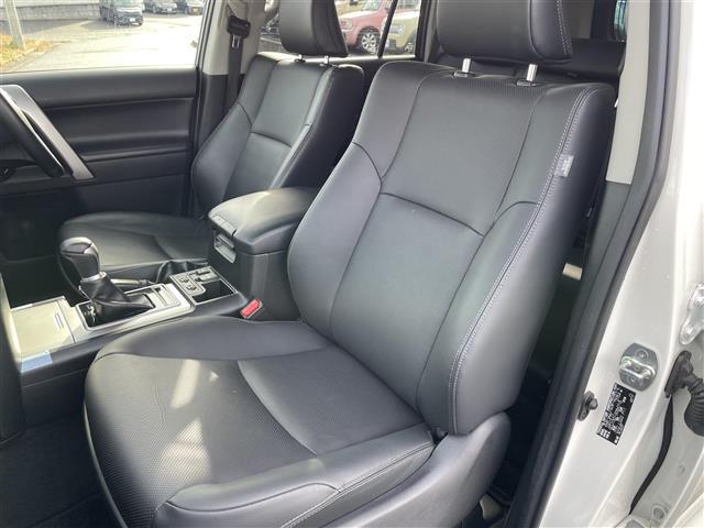 ランドクルーザープラド ＴＸ　Ｌパッケージ　マットブラックエディション　ワンオーナー　４ＷＤ　純正ディスプレイオーディオ　Ｔコネクトナビ　プリクラッシュセーフティ　レーダークルーズコントロール　前席パワーシート　シートヒーター　エアシート　前後ドライブレコーダー（26枚目）