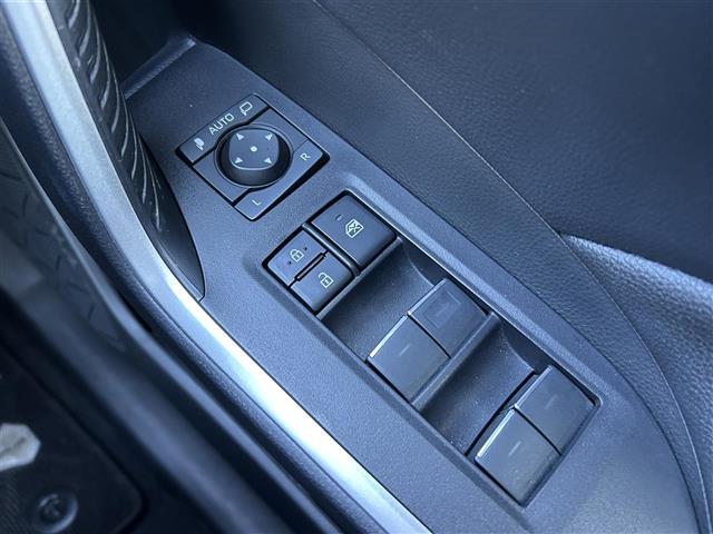 ＲＡＶ４ Ｘ　純正ディスプレイオーディオ／バックカメラ／ビルトインＥＴＣ２．０／プリクラッシュセーフティ／レーントレーシングアシスト／レーダークルーズコントロール／オートマチックハイビーム／ロードサインアシスト（18枚目）