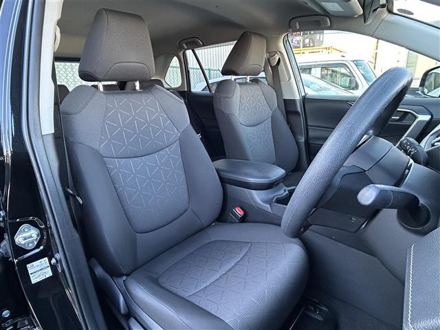ＲＡＶ４ Ｘ　純正ディスプレイオーディオ／バックカメラ／ビルトインＥＴＣ２．０／プリクラッシュセーフティ／レーントレーシングアシスト／レーダークルーズコントロール／オートマチックハイビーム／ロードサインアシスト（20枚目）
