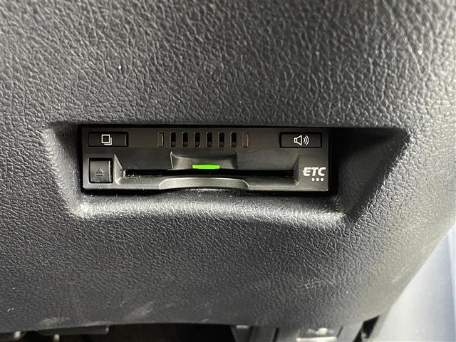 シエンタ G 純正SDナビ 両側パワースライドドア バックカメラ プリクラッシュセーフティ レーンディパーチャーアラート コーナーセンサー オートマチックハイビーム パーキングサポートブレーキ アイドリングストップ(37枚目)