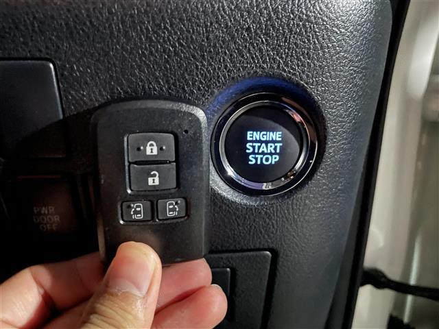 アルファード ２．５Ｓ　禁煙車　ワンオーナー車　純正ナビ　フリップダウンモニター　両側パワースライドドア　Ｂｌｕｅｔｏｏｔｈ　フルセグＴＶ　バックカメラ　社外前後ドライブレコーダー　クルーズコントロール　レーンキープアシスト（10枚目）