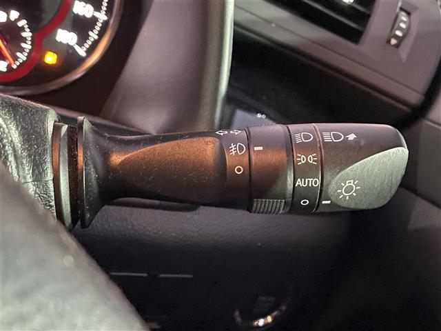 アルファード ２．５Ｓ　禁煙車　ワンオーナー車　純正ナビ　フリップダウンモニター　両側パワースライドドア　Ｂｌｕｅｔｏｏｔｈ　フルセグＴＶ　バックカメラ　社外前後ドライブレコーダー　クルーズコントロール　レーンキープアシスト（12枚目）