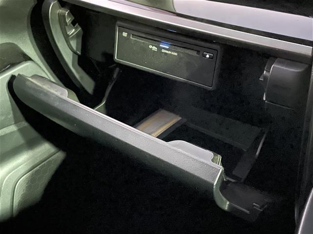 アルファード ２．５Ｓ　禁煙車　ワンオーナー車　純正ナビ　フリップダウンモニター　両側パワースライドドア　Ｂｌｕｅｔｏｏｔｈ　フルセグＴＶ　バックカメラ　社外前後ドライブレコーダー　クルーズコントロール　レーンキープアシスト（18枚目）