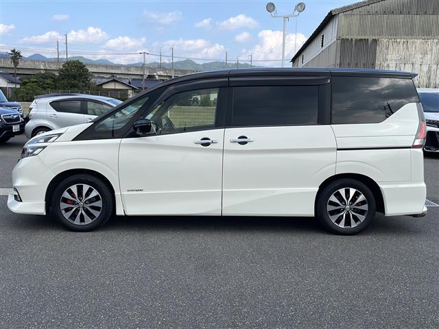 セレナ ハイウェイスター　ＶセレクションＩＩ　禁煙車　アルパインナビ　フリップダウン　全周囲カメラ　両側パワースライドドア　インテリジェントルームミラー　前席シートヒーター　プロパイロット　ツィータースピーカー　マフラーカッター　プッシュスタート（33枚目）