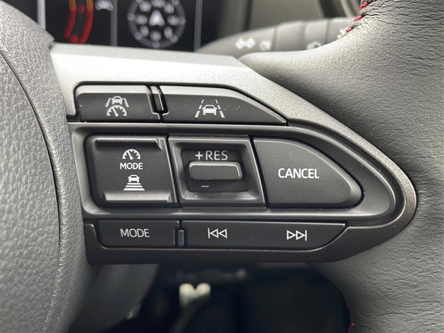 ＧＲヤリス ＲＺ　ハイパフォーマンス　禁煙車　ワンオーナー車　ＪＢＬプレミアムサウンド　純正ナビ　Ｂｌｕｅｔｏｏｔｈ　フルセグＴＶ　バックカメラ　前席シートヒーター　ハンドルヒーター　クルーズコントロール　ＬＥＤヘッドライト　スマートキー（14枚目）