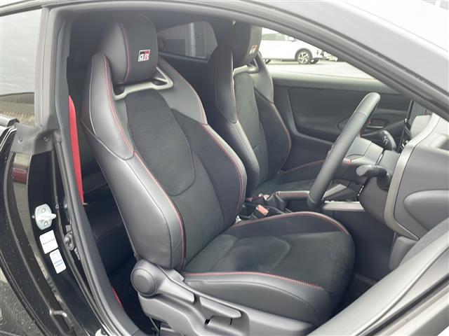 ＧＲヤリス ＲＺ　ハイパフォーマンス　禁煙車　ワンオーナー車　ＪＢＬプレミアムサウンド　純正ナビ　Ｂｌｕｅｔｏｏｔｈ　フルセグＴＶ　バックカメラ　前席シートヒーター　ハンドルヒーター　クルーズコントロール　ＬＥＤヘッドライト　スマートキー（21枚目）