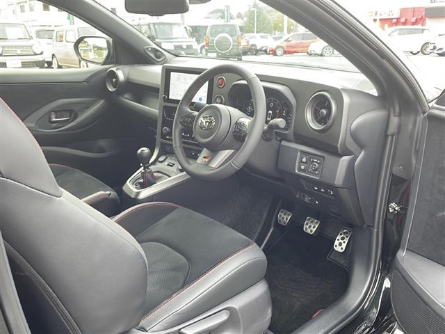 ＧＲヤリス ＲＺ　ハイパフォーマンス　禁煙車　ワンオーナー車　ＪＢＬプレミアムサウンド　純正ナビ　Ｂｌｕｅｔｏｏｔｈ　フルセグＴＶ　バックカメラ　前席シートヒーター　ハンドルヒーター　クルーズコントロール　ＬＥＤヘッドライト　スマートキー（22枚目）