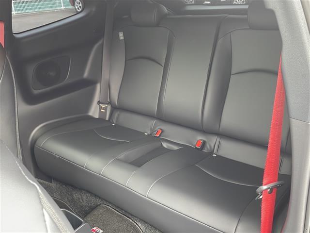 ＧＲヤリス ＲＺ　ハイパフォーマンス　禁煙車　ワンオーナー車　ＪＢＬプレミアムサウンド　純正ナビ　Ｂｌｕｅｔｏｏｔｈ　フルセグＴＶ　バックカメラ　前席シートヒーター　ハンドルヒーター　クルーズコントロール　ＬＥＤヘッドライト　スマートキー（26枚目）