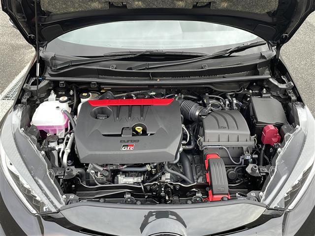 ＧＲヤリス ＲＺ　ハイパフォーマンス　禁煙車　ワンオーナー車　ＪＢＬプレミアムサウンド　純正ナビ　Ｂｌｕｅｔｏｏｔｈ　フルセグＴＶ　バックカメラ　前席シートヒーター　ハンドルヒーター　クルーズコントロール　ＬＥＤヘッドライト　スマートキー（42枚目）