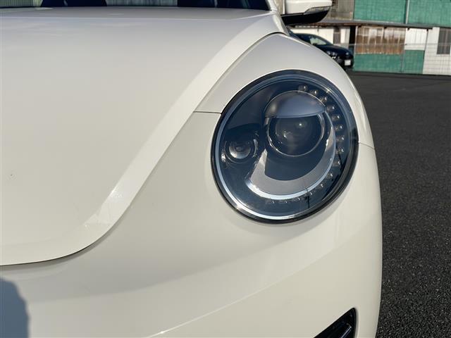 【　ヘッドライト　】悪天候や夜間の走行も視界良好で安心してお乗りいただけます。