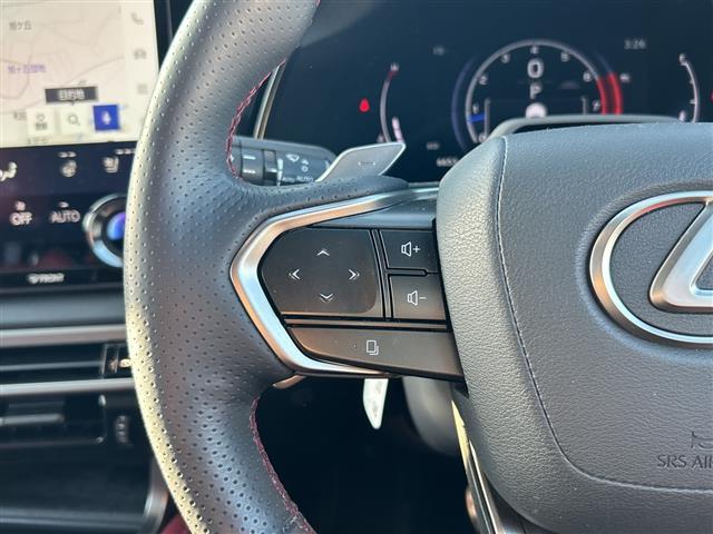 ＲＸ ＲＸ３５０　Ｆスポーツ　禁煙車　ワンオーナー　スマートキー　プッシュスタート　パノラマルーフ　純正ＨＤＤナビ（ＤＴＶ／ＢＴ／ＵＳＢ／ラジオ）　全方位カメラ　純正アルミホイール　純正フロアマット　レクサスチームメイト　保証書（8枚目）