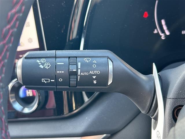 ＲＸ ＲＸ３５０　Ｆスポーツ　禁煙車　ワンオーナー　スマートキー　プッシュスタート　パノラマルーフ　純正ＨＤＤナビ（ＤＴＶ／ＢＴ／ＵＳＢ／ラジオ）　全方位カメラ　純正アルミホイール　純正フロアマット　レクサスチームメイト　保証書（10枚目）