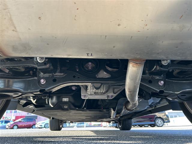 ＲＸ ＲＸ３５０　Ｆスポーツ　禁煙車　ワンオーナー　スマートキー　プッシュスタート　パノラマルーフ　純正ＨＤＤナビ（ＤＴＶ／ＢＴ／ＵＳＢ／ラジオ）　全方位カメラ　純正アルミホイール　純正フロアマット　レクサスチームメイト　保証書（43枚目）