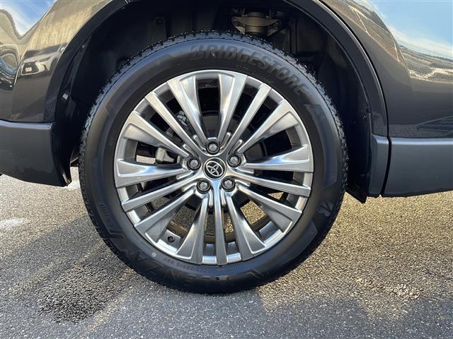 ハリアーハイブリッド Z 禁煙車 JBLサウンドシステム 純正ナビ 全周囲カメラ デジタルインナーミラー ヘッドアップディスプレイ ハーフレザーシート パワーバックドア レーダークルーズコントロール 純正19インチAW ETC(41枚目)