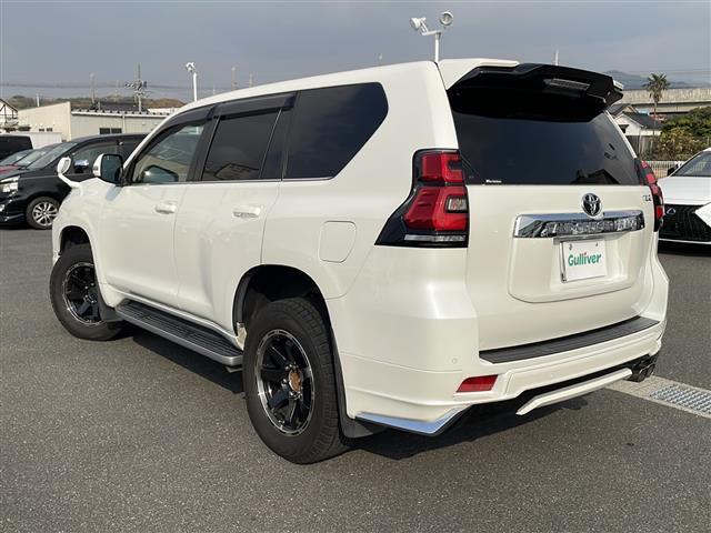 ランドクルーザープラド TZ-G 禁煙車 純正アルミ付きサマータイヤ4本車載 アルパインナビ Bluetooth フルセグTV バックカメラ 黒レザーシート クルーズコントロール フリップダウンモニター 社外デジタルインナーミラー(33枚目)
