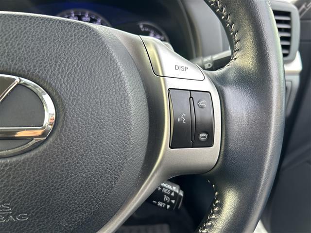 ＣＴ ＣＴ２００ｈ　バージョンＬ　禁煙車　黒レザーシート　前席シートヒーター　ワンオーナー車　純正ナビ　フルセグＴＶ　バックカメラ　スマートキー　プッシュスタート　ＬＥＤヘッドライト　ＥＴＣ　純正１７インチアルミホイール　クルコン（8枚目）