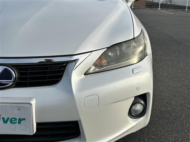 ＣＴ ＣＴ２００ｈ　バージョンＬ　禁煙車　黒レザーシート　前席シートヒーター　ワンオーナー車　純正ナビ　フルセグＴＶ　バックカメラ　スマートキー　プッシュスタート　ＬＥＤヘッドライト　ＥＴＣ　純正１７インチアルミホイール　クルコン（39枚目）