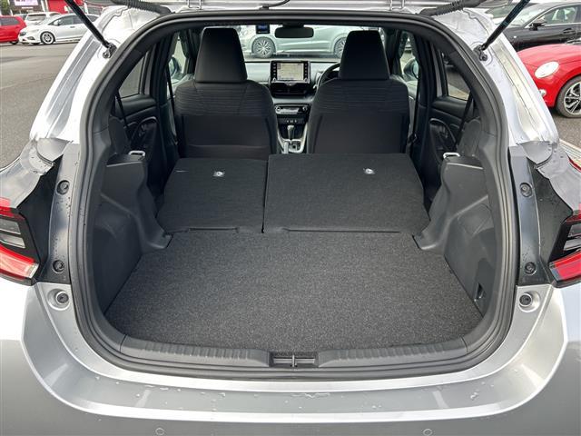 ヤリス Ｚ　ワンオーナー　前後ドライブレコーダー　スマートキー　プッシュスタート　ＥＴＣ　純正ＨＤＤナビ（ＢＴ／ＵＳＢ／ラジオ／Ｍｉｒａｃａｓｔ）　全方位カメラ　シートヒーター＆ステアリングヒーター　保証書（25枚目）