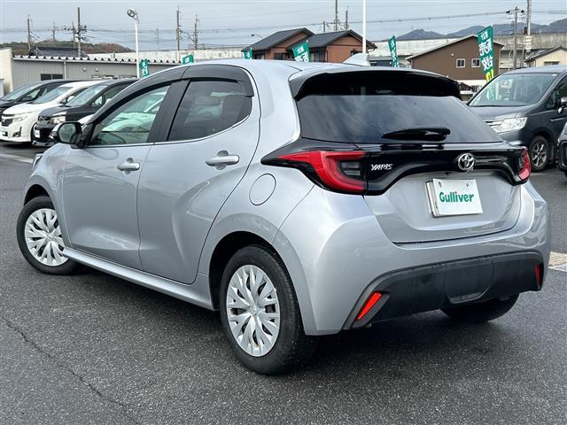 ヤリス Ｚ　ワンオーナー　前後ドライブレコーダー　スマートキー　プッシュスタート　ＥＴＣ　純正ＨＤＤナビ（ＢＴ／ＵＳＢ／ラジオ／Ｍｉｒａｃａｓｔ）　全方位カメラ　シートヒーター＆ステアリングヒーター　保証書（34枚目）