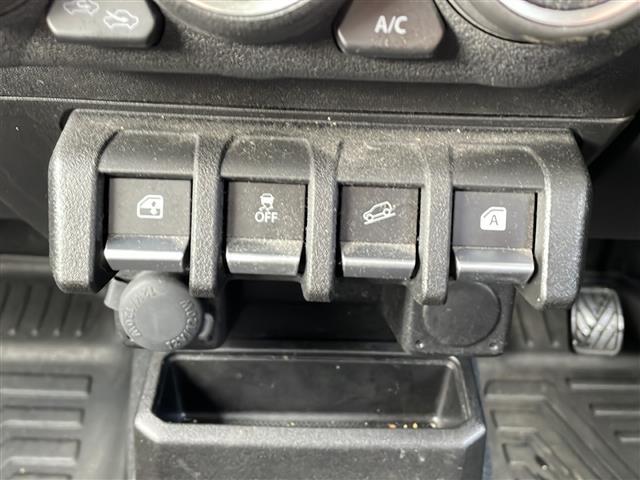 ジムニーシエラ ＪＣ　ワンオーナー車　オーディオレス車両　ＬＥＤヘッドライト　クルーズコントロール　スマートキー　プッシュスタート　前席シートヒーター　ダウンヒルアシストコントロール　純正１５インチアルミホイール（8枚目）
