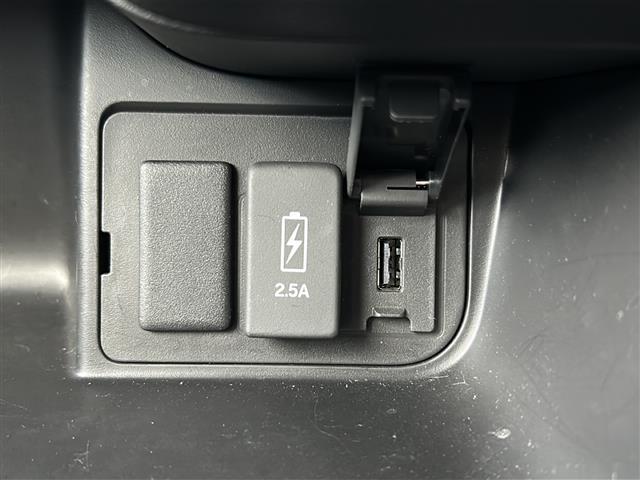 Ｎ－ＢＯＸカスタム Ｌターボ　ワンオーナー　禁煙車　スマートキー　プッシュスタート　ＥＴＣ　両側パワースライドドア　社外メモリナビ（ＤＴＶ／ＢＴ／ＤＶＤ／ラジオ）　バックカメラ　オートエアコン　オートライト　保証書　取扱説明書（16枚目）