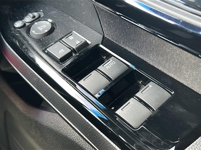 Ｎ－ＢＯＸカスタム Ｌターボ　ワンオーナー　禁煙車　スマートキー　プッシュスタート　ＥＴＣ　両側パワースライドドア　社外メモリナビ（ＤＴＶ／ＢＴ／ＤＶＤ／ラジオ）　バックカメラ　オートエアコン　オートライト　保証書　取扱説明書（19枚目）