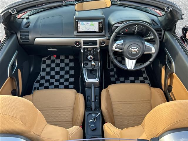 コペン セロ　ワンオーナー　前方ドライブレコーダー　禁煙車　スマートキー　プッシュスタート　ＥＴＣ　社外メモリナビ（ＤＴＶ／ＢＴ／ＤＶＤ／ラジオ）　バックカメラ　オートエアコン　オートライト　保証書　スペアキー（5枚目）