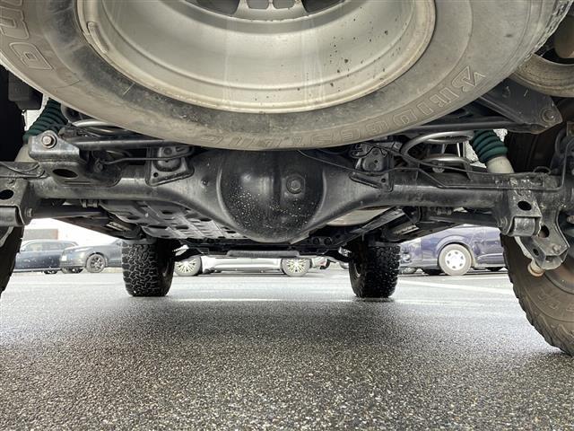 ハイラックスサーフ ＳＳＲ－Ｘ　禁煙車　リモコンキー　前後ドライブレコーダー　社外ディスプレイオーディオ（ＢＴ／ＤＶＤ／ＵＳＢ／ラジオ）　社外シートカバー　オートエアコン　オートライト　ＴＲＤアルミホイール　純正フロアマット（43枚目）