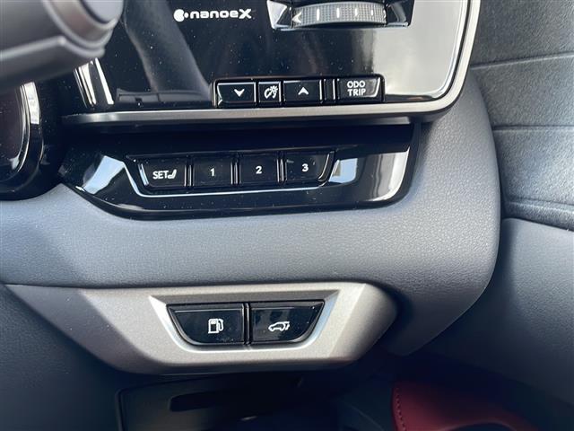 �։��ԁ@�����I�[�i�[�ҁ@�T�����[�t�@�����i�r�@�a�����������������@�t���Z�O�s�u�@�S���̓J�����@�u���C���h�X�|�b�g���j�^�[�@�w�b�h�A�b�v�f�B�X�v���C�@�p���[�o�b�N�h�A�@�V�[�g�q�[�^�[���x���`���[�V����